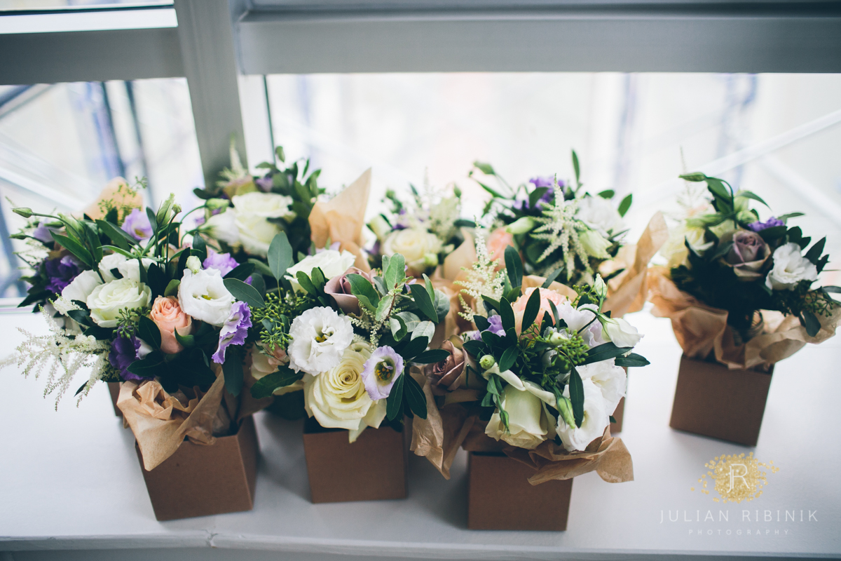 Elegant wedding flower bouquets