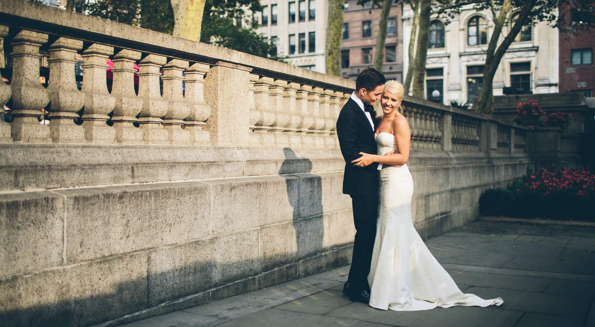 11 Best Places to Take Wedding Pictures in NYC - Julian Ribinik Weddings