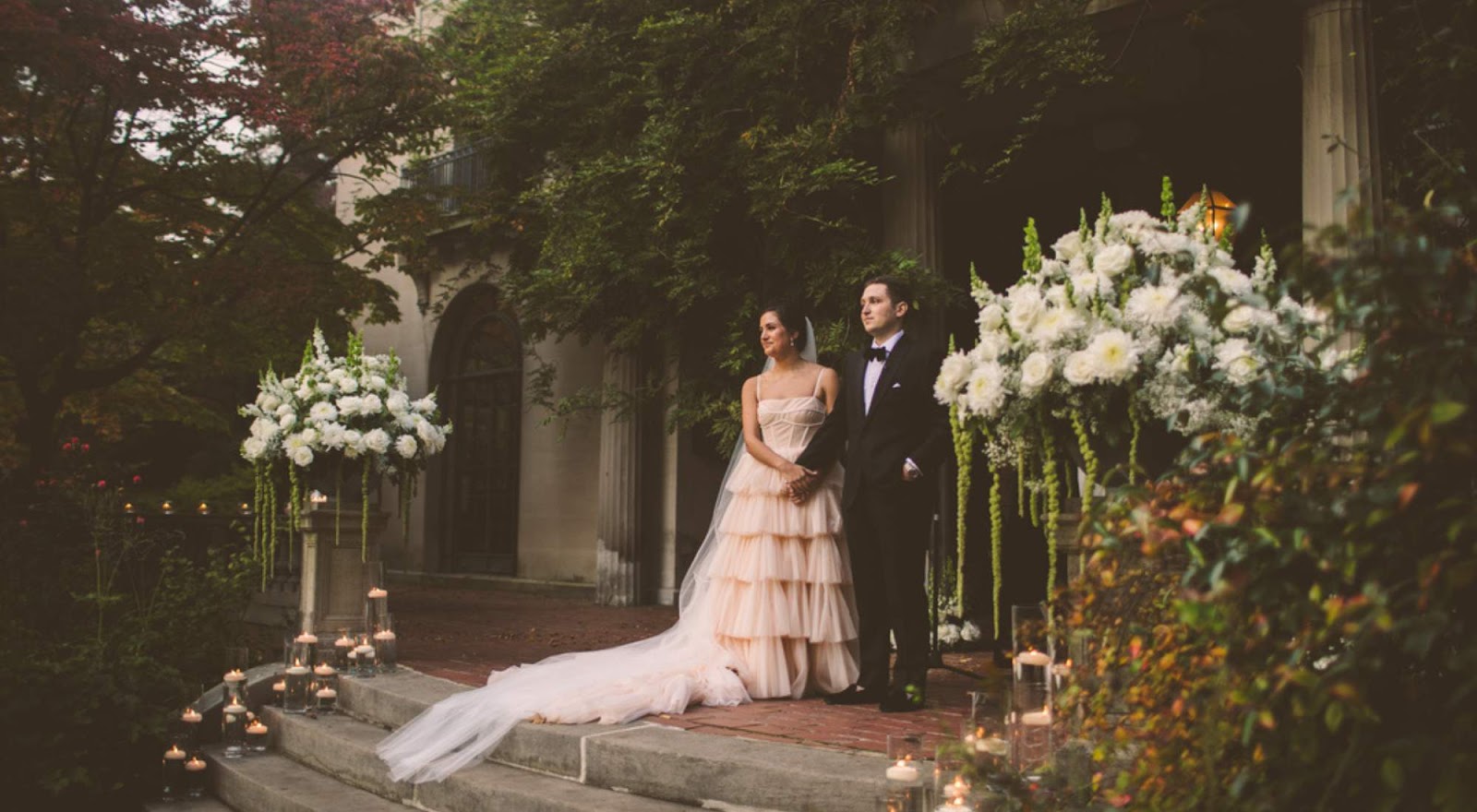 How To Tastefully Display Wedding Photos Julian Ribinik Weddings