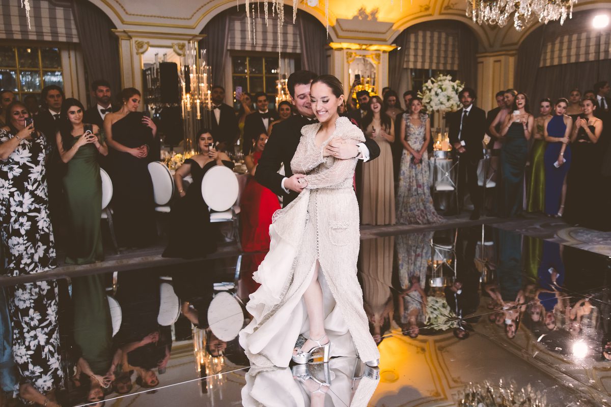 Guests celebrating at a New York wedding