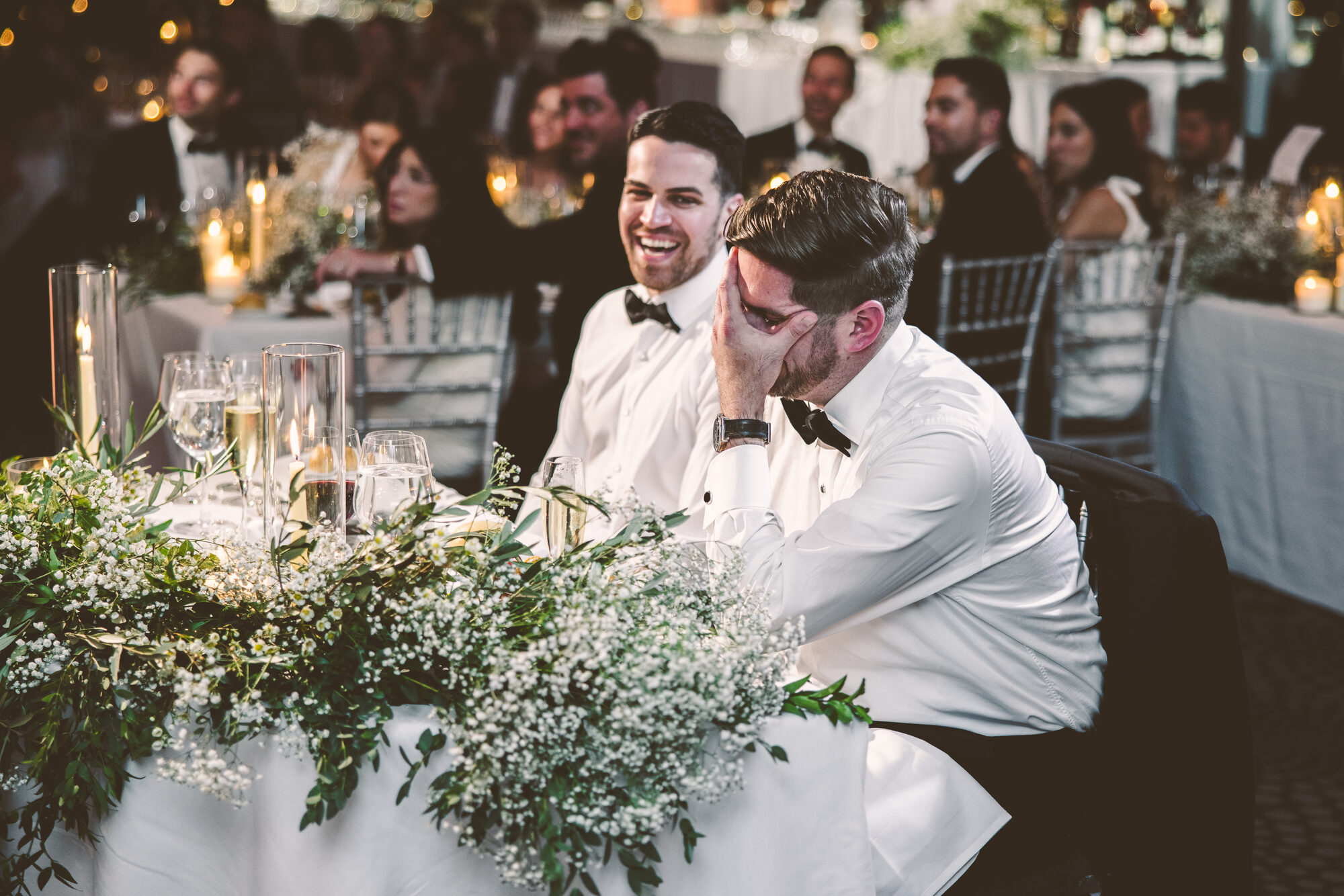 Guests together at dinner during a Guastavino's wedding