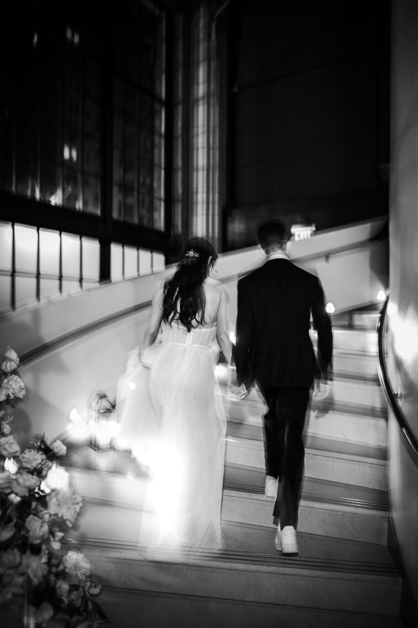 Guests at the end of the wedding night